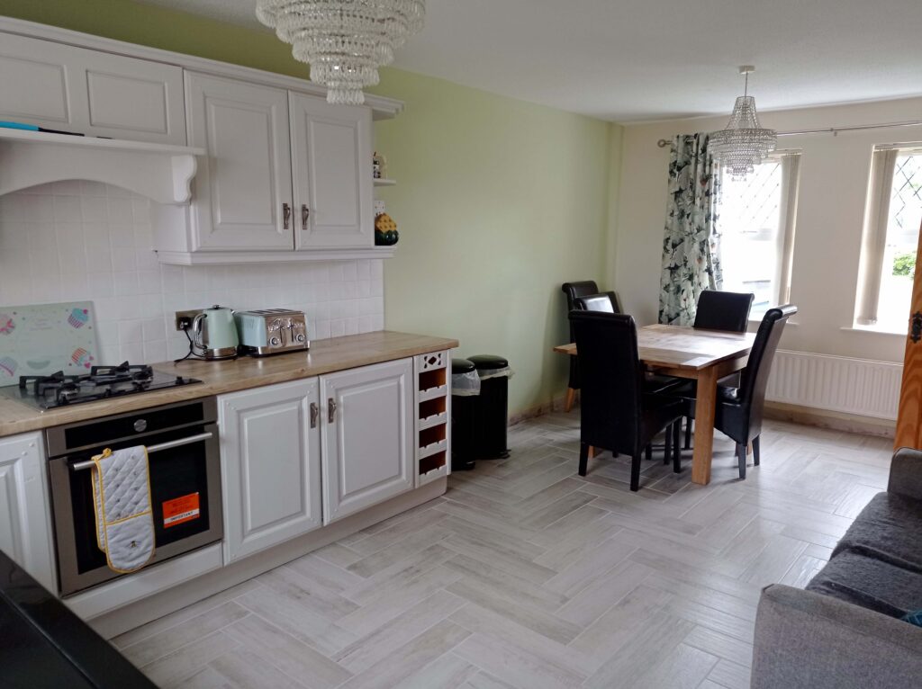 Kitchen from utility room - Bushmills Lodge